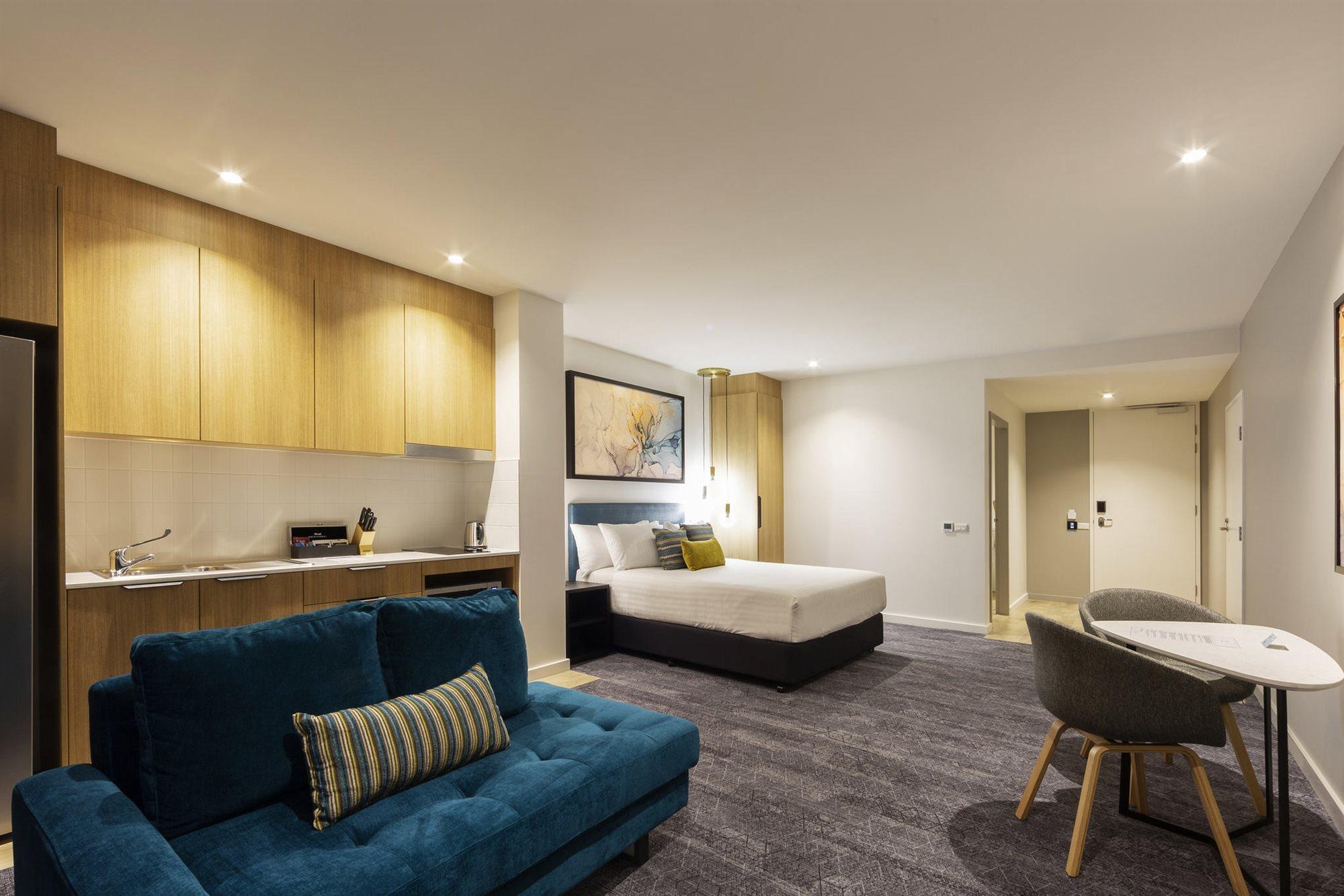 Mercure Canberra Belconnen Экстерьер фото