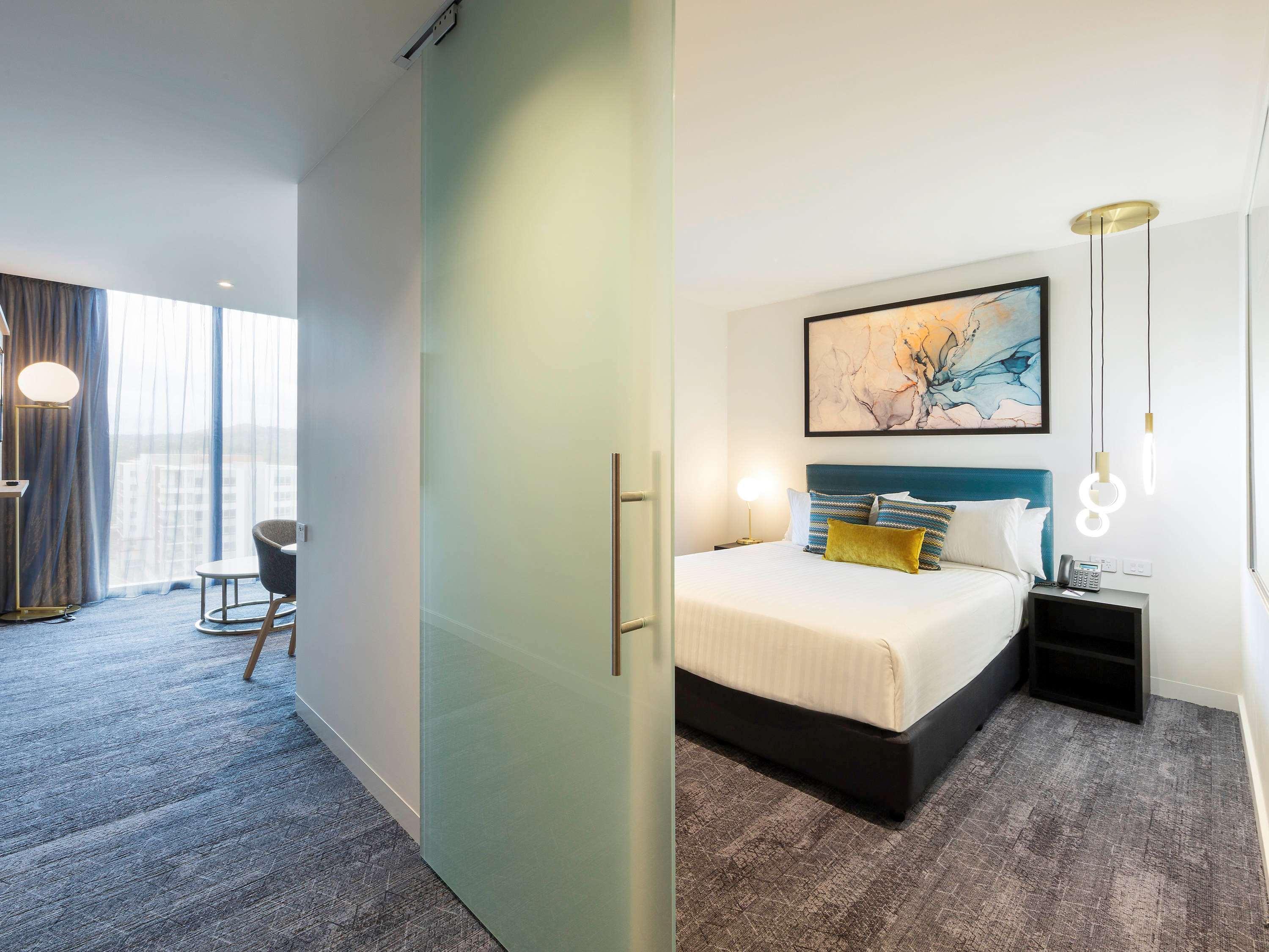 Mercure Canberra Belconnen Экстерьер фото