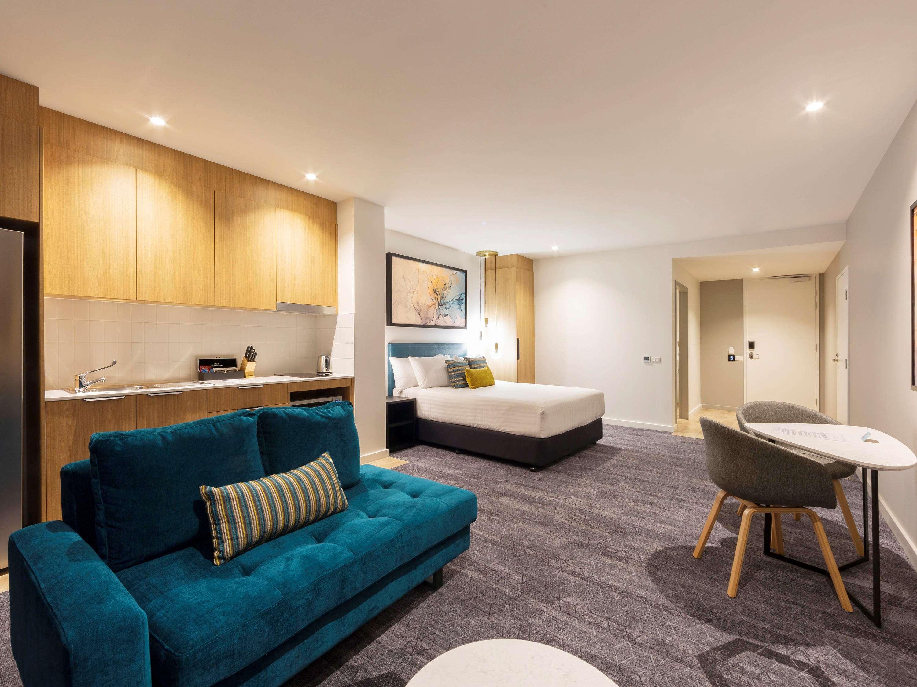 Mercure Canberra Belconnen Экстерьер фото
