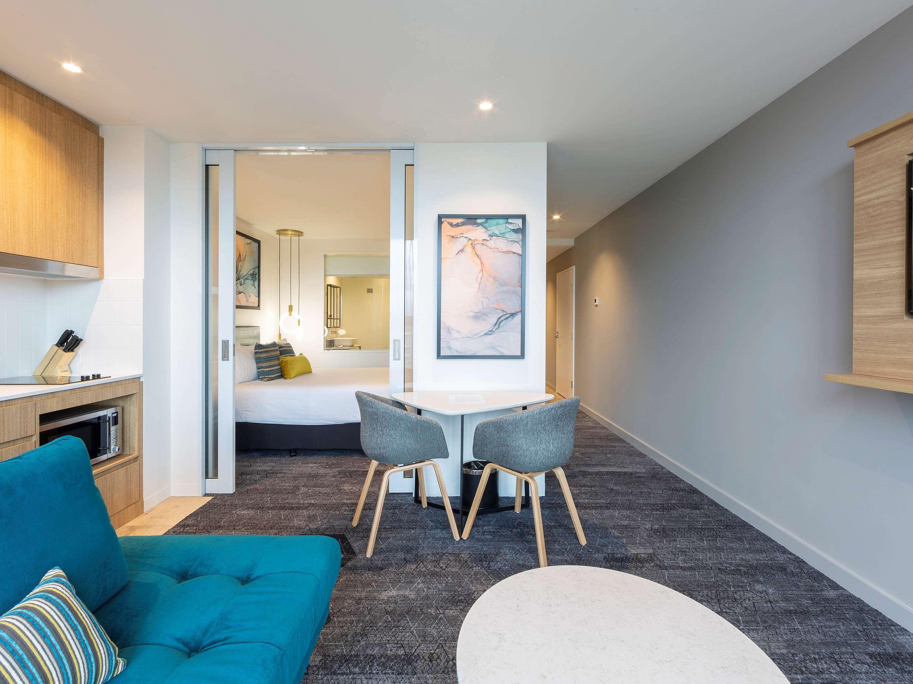Mercure Canberra Belconnen Экстерьер фото