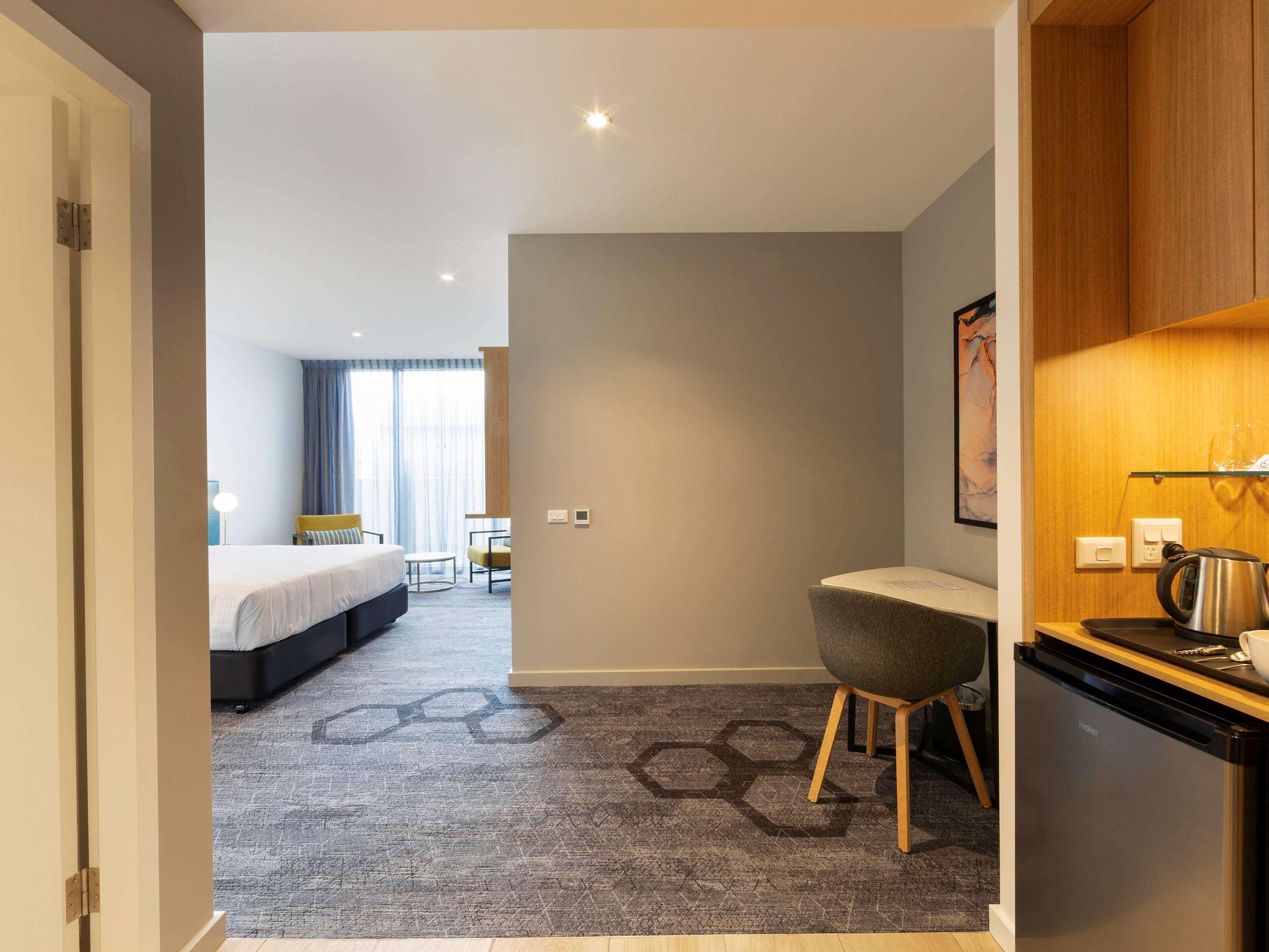 Mercure Canberra Belconnen Экстерьер фото