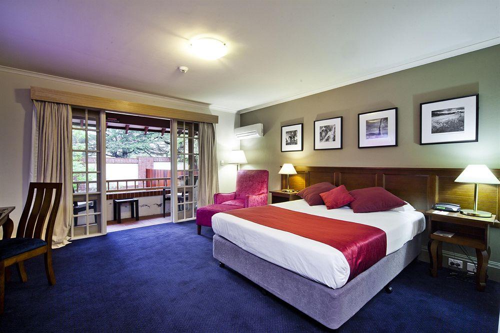 Mercure Canberra Belconnen Экстерьер фото