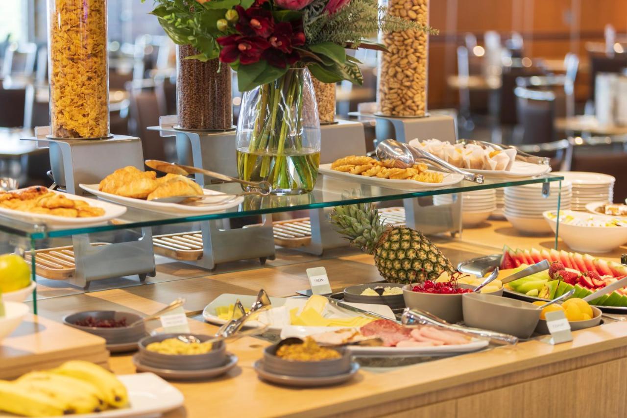 Mercure Canberra Belconnen Экстерьер фото